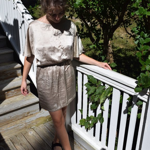 Bill Hallman Dresses & Skirts - Bill Hallman champagne colored silk dress